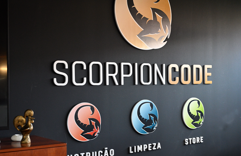 Logotipo em PVC